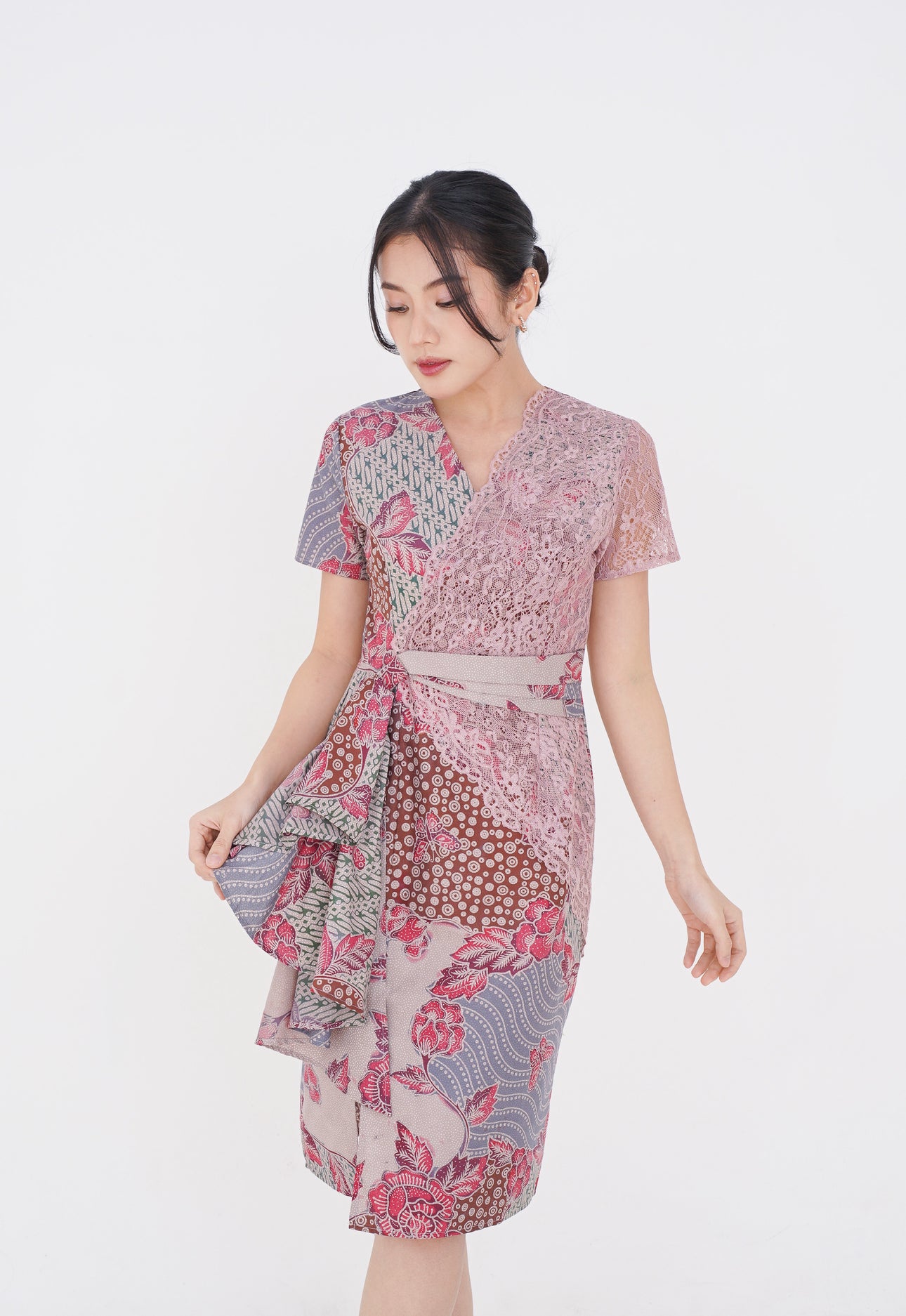 Dress Pink Ayu Embroidery