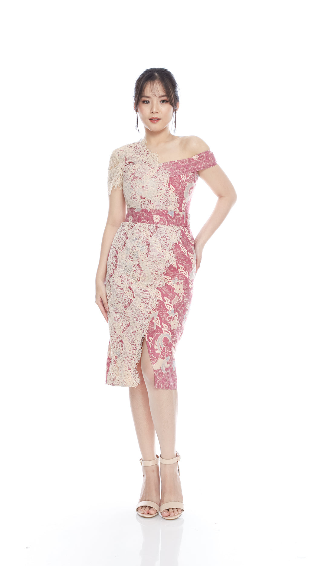 Dress Sekar Pink Lace