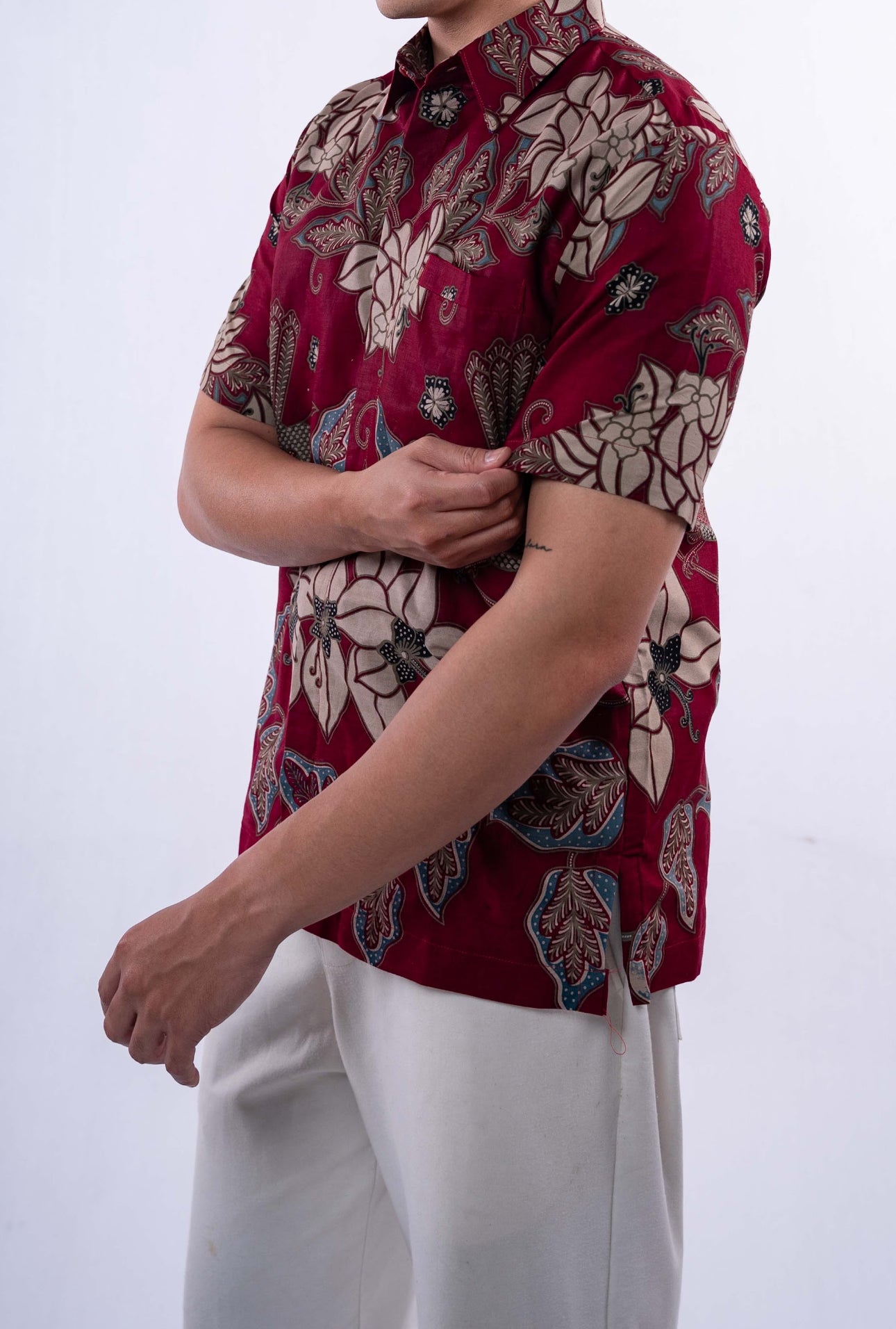 Men Red Jasmine Floral