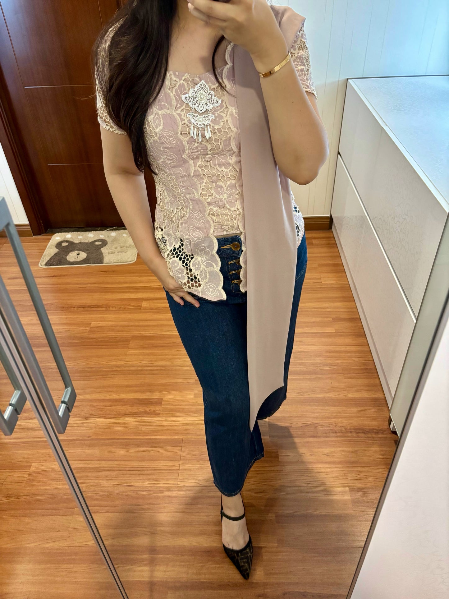 Top Kebaya Royal Cream