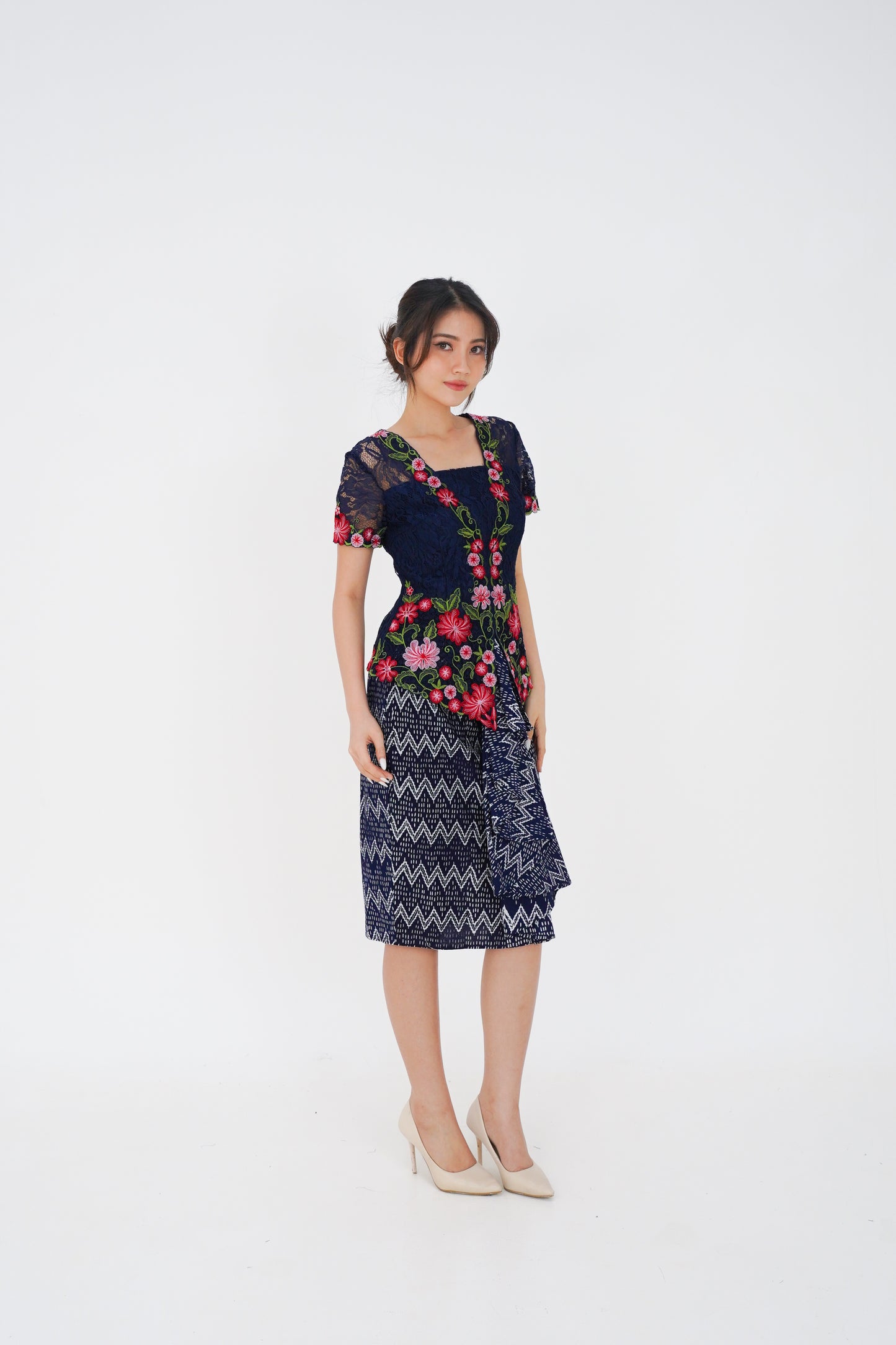 Blue Kebaya set Bunga Rampai