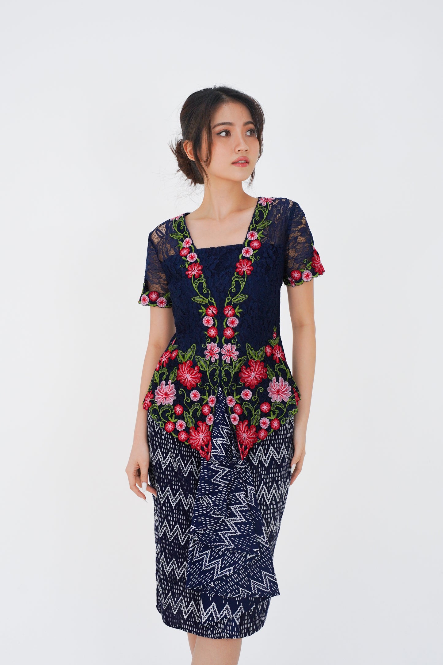 Blue Kebaya set Bunga Rampai