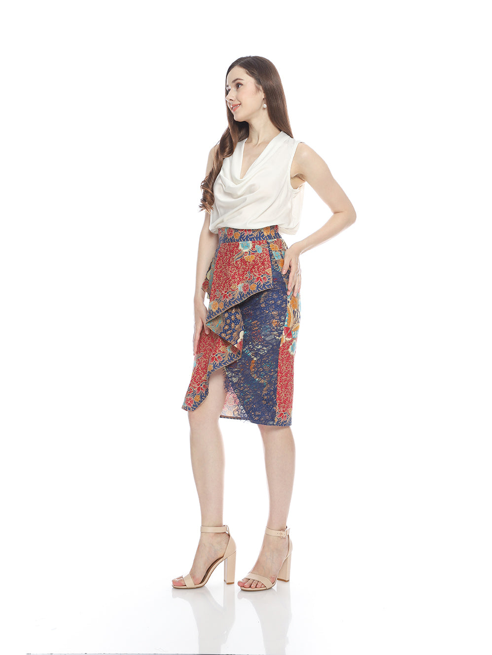Bottom Red Blue Umpak Skirt