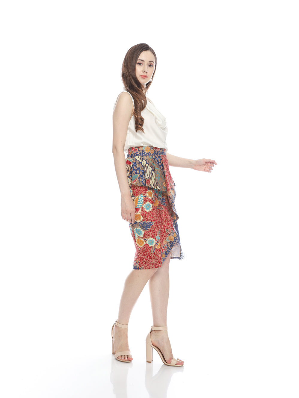 Bottom Red Blue Umpak Skirt