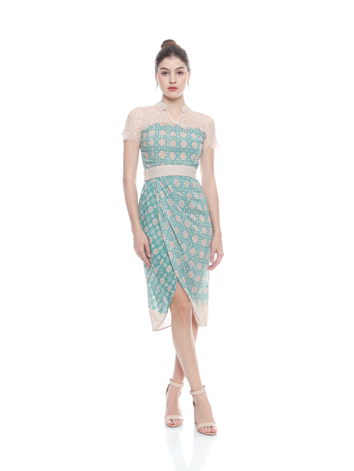 Dress Cheongsam Green Lace Cream