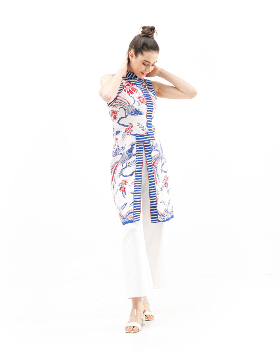 Top Blue & White Cheongsam Batik