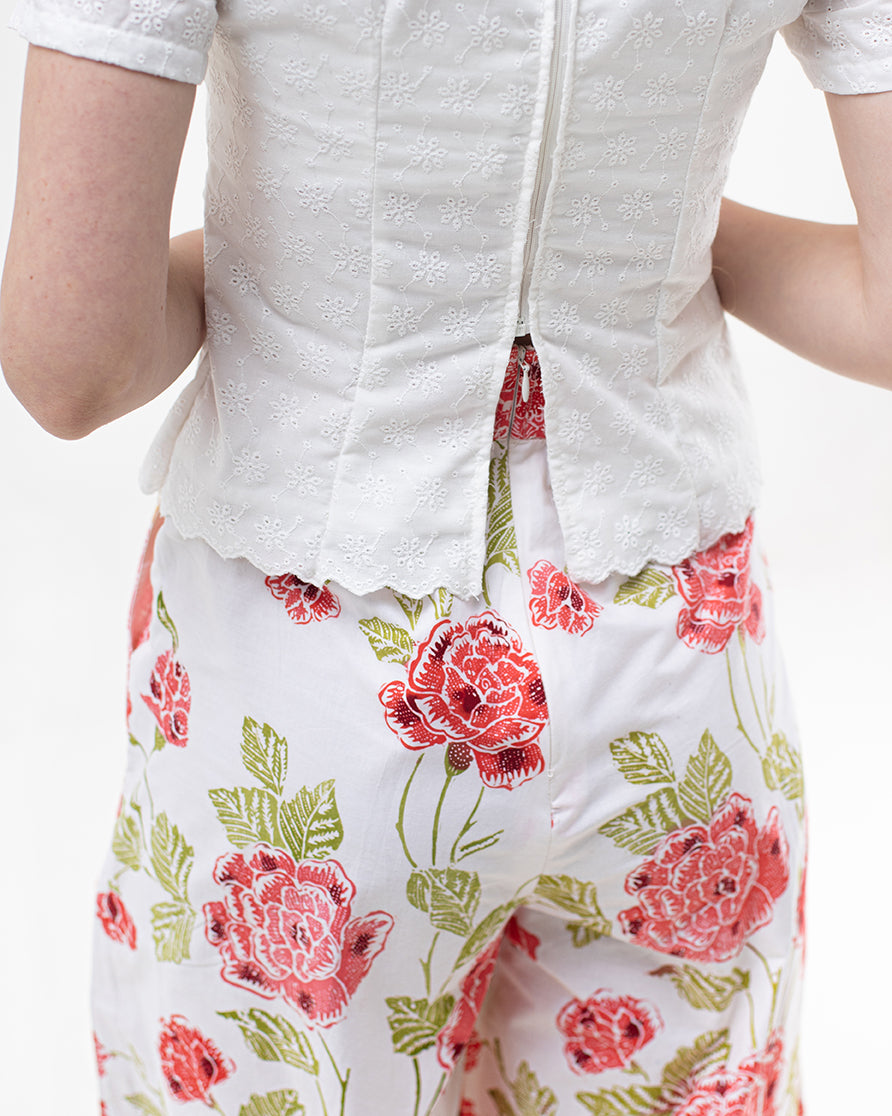 Encim Kulot Batik Eyelet Top