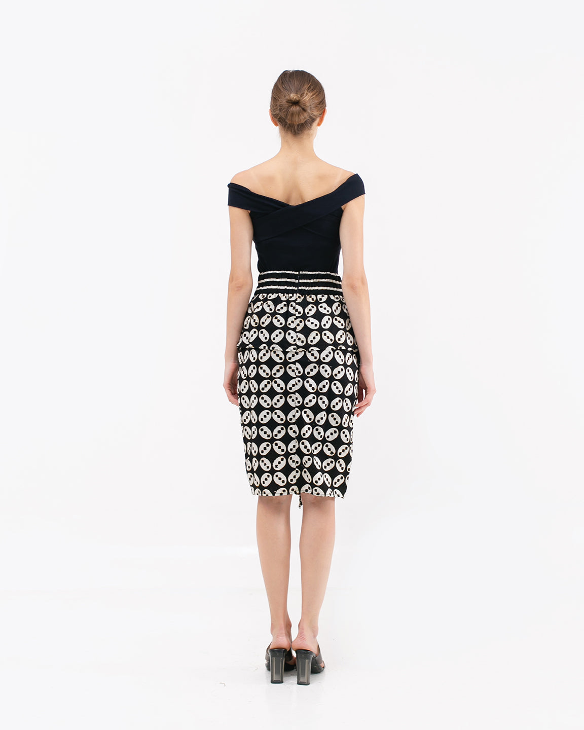 Bottom Kawung Cotton Black Skirt