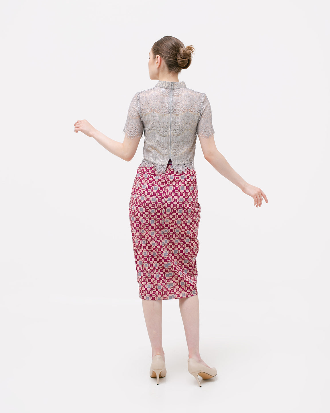 Dove Grey Maroon Bottom