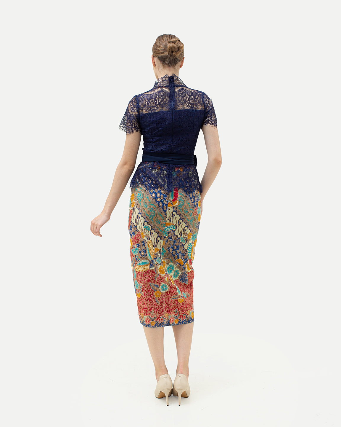 Set Kebaya Bali Dark Blue Ribbon