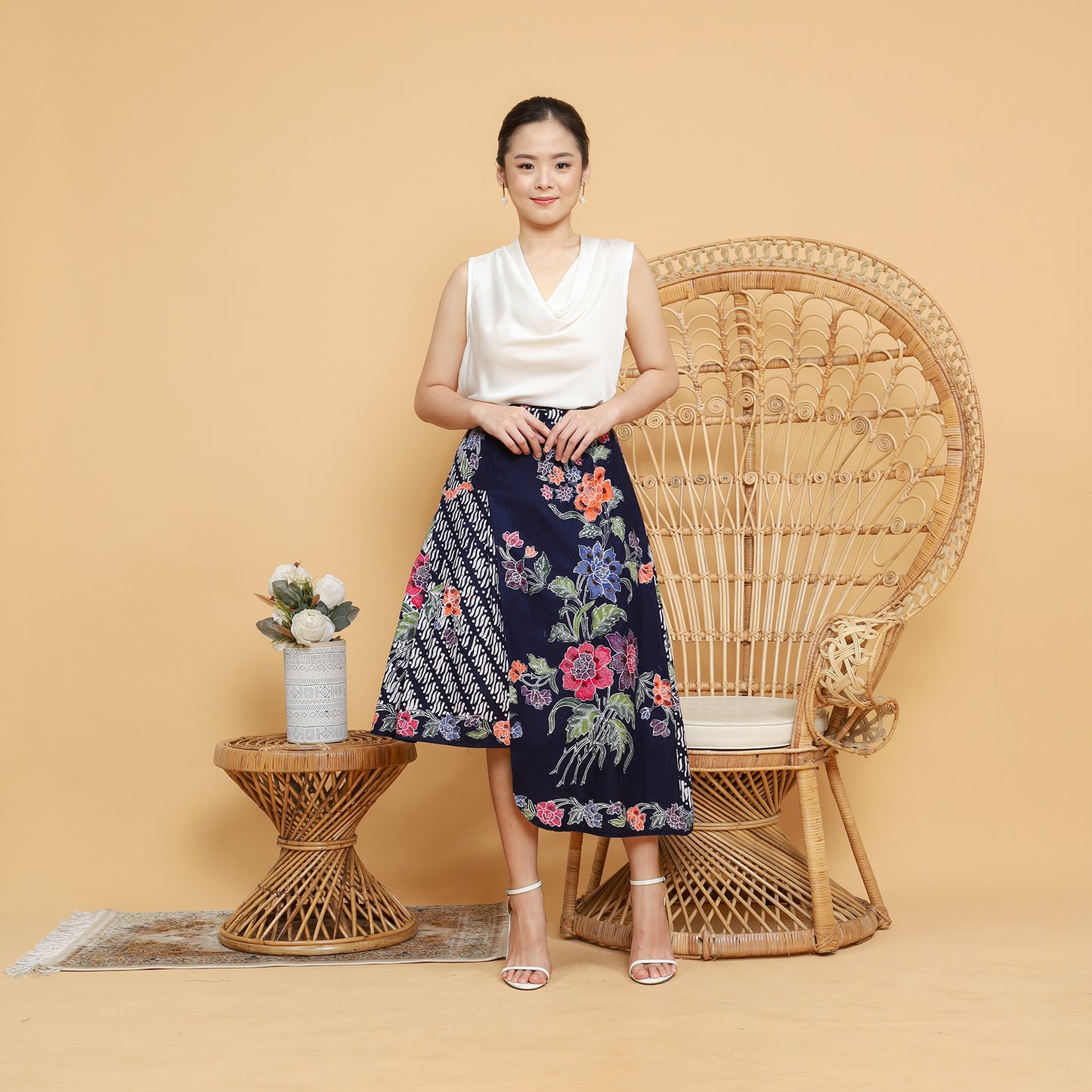 Bottom Asymetrical Flower Parang Skirt