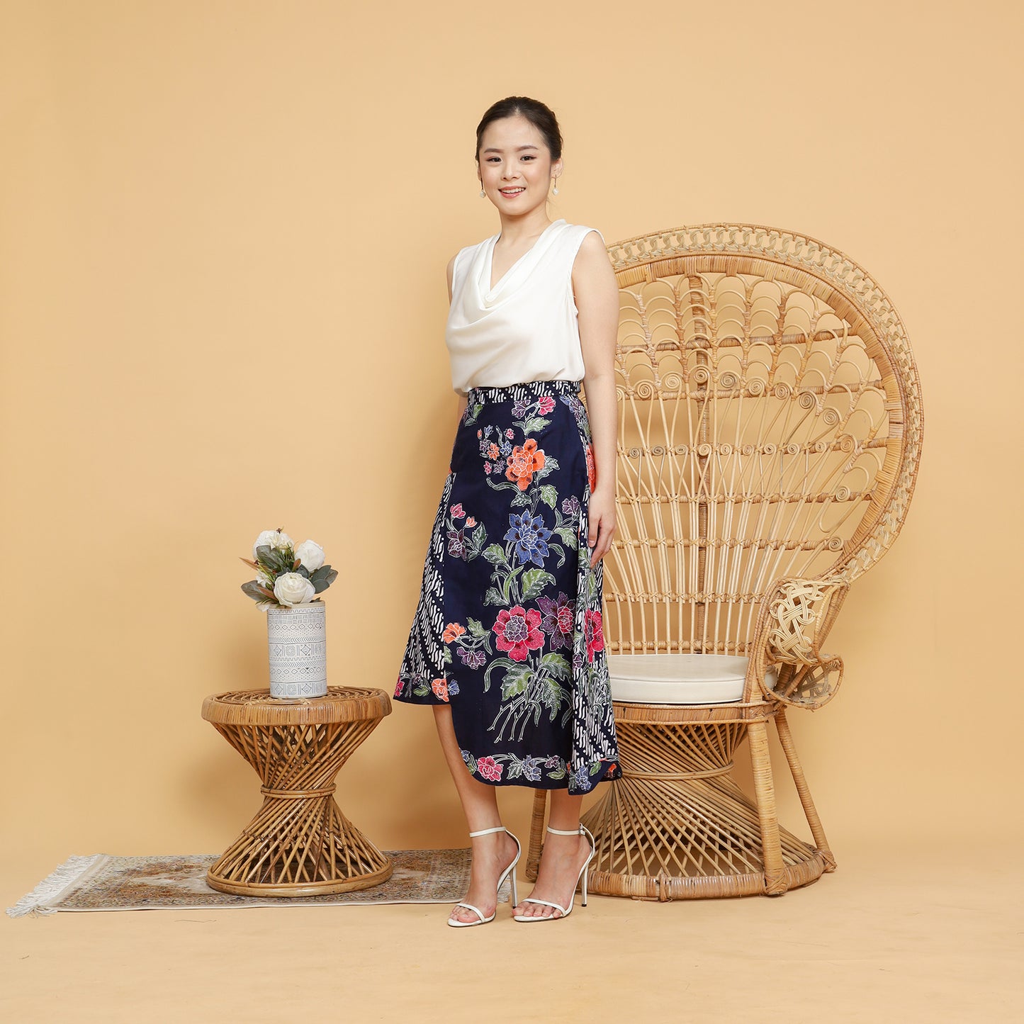 Bottom Asymetrical Flower Parang Skirt