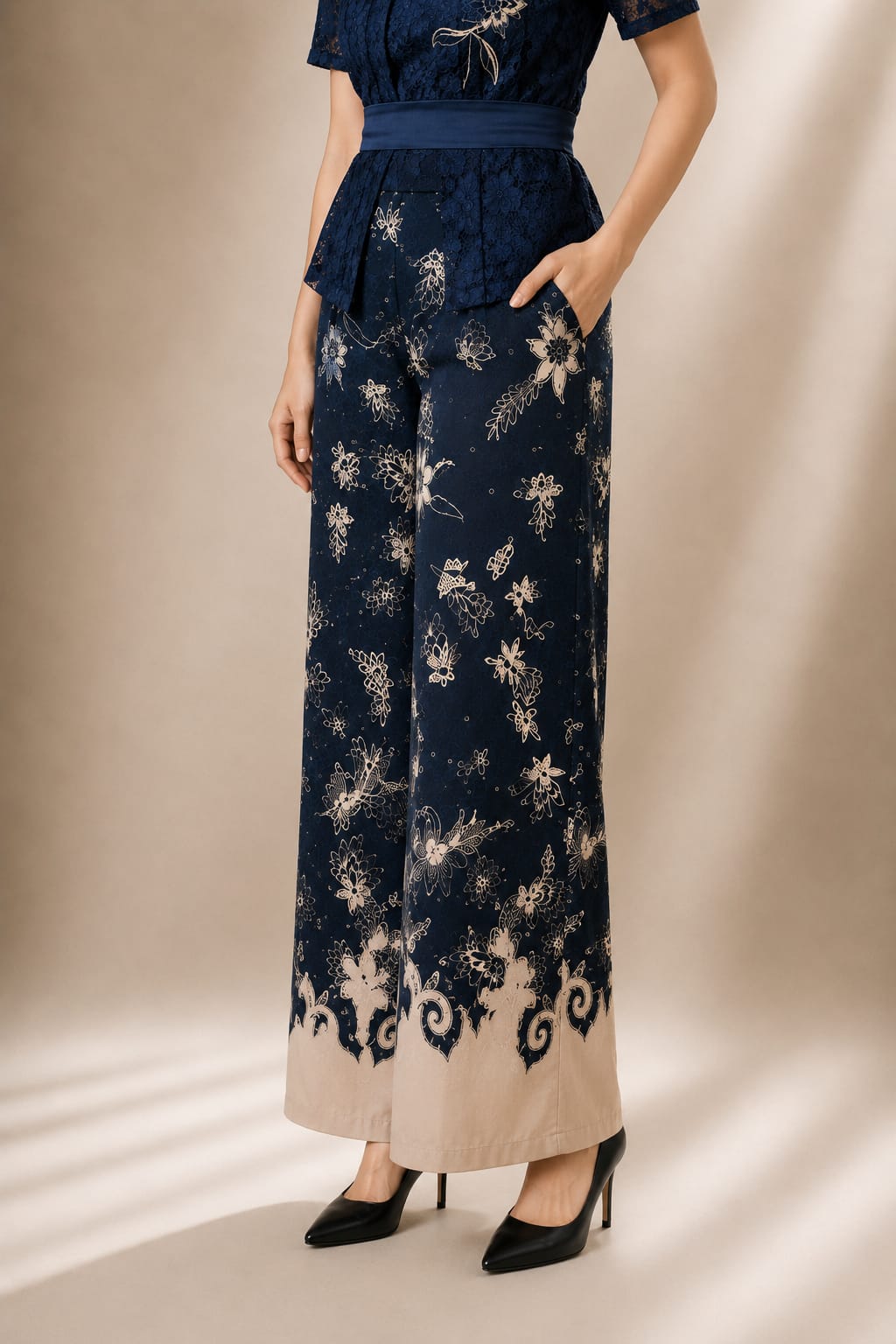 Set Kebaya Navy Blue Paradise Flower