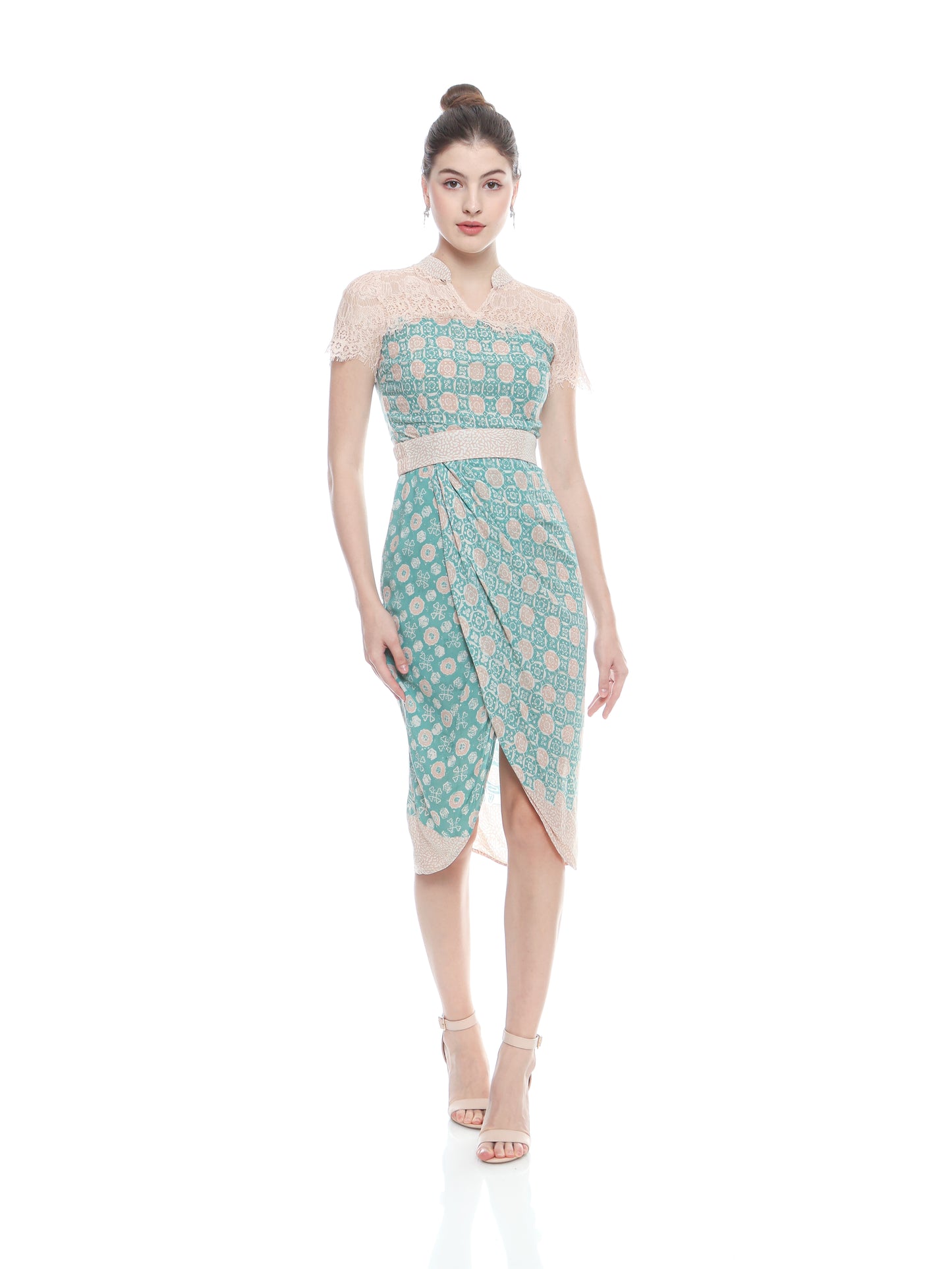 Dress Cheongsam Green Lace Cream