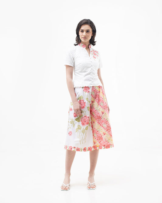 Encim Kulot Batik Eyelet Top