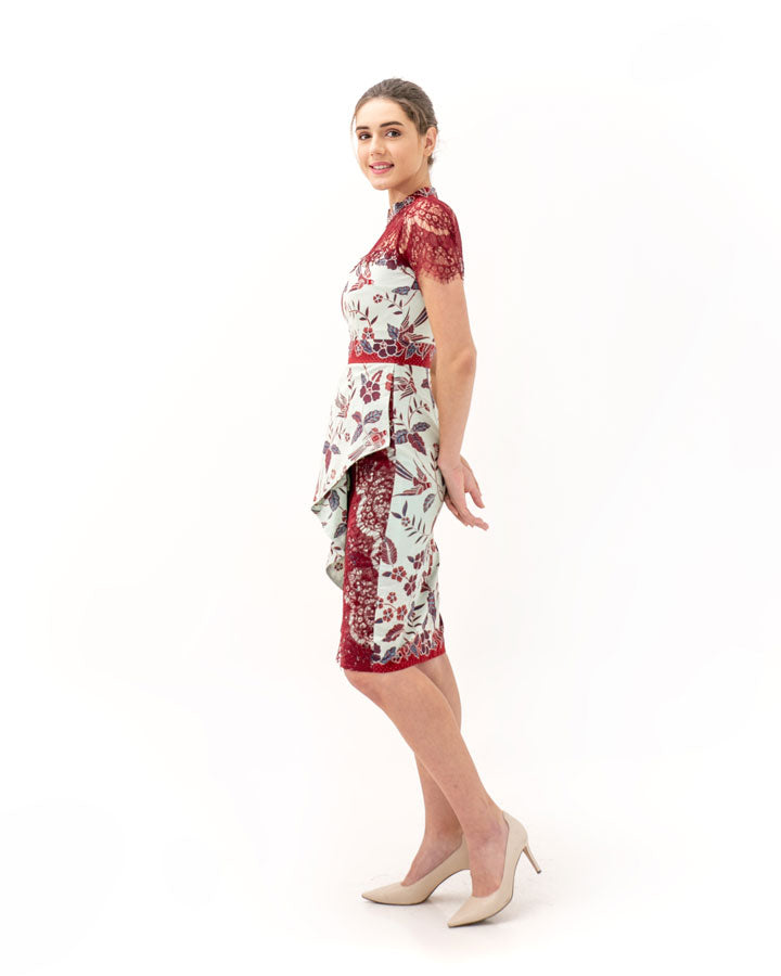 Dress Maroon Batik Sinaran with Lace
