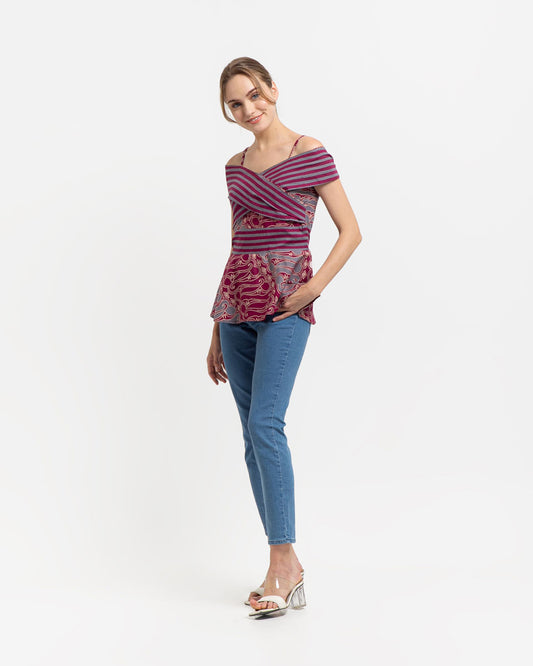 Top Magenta Sabrina Peplum